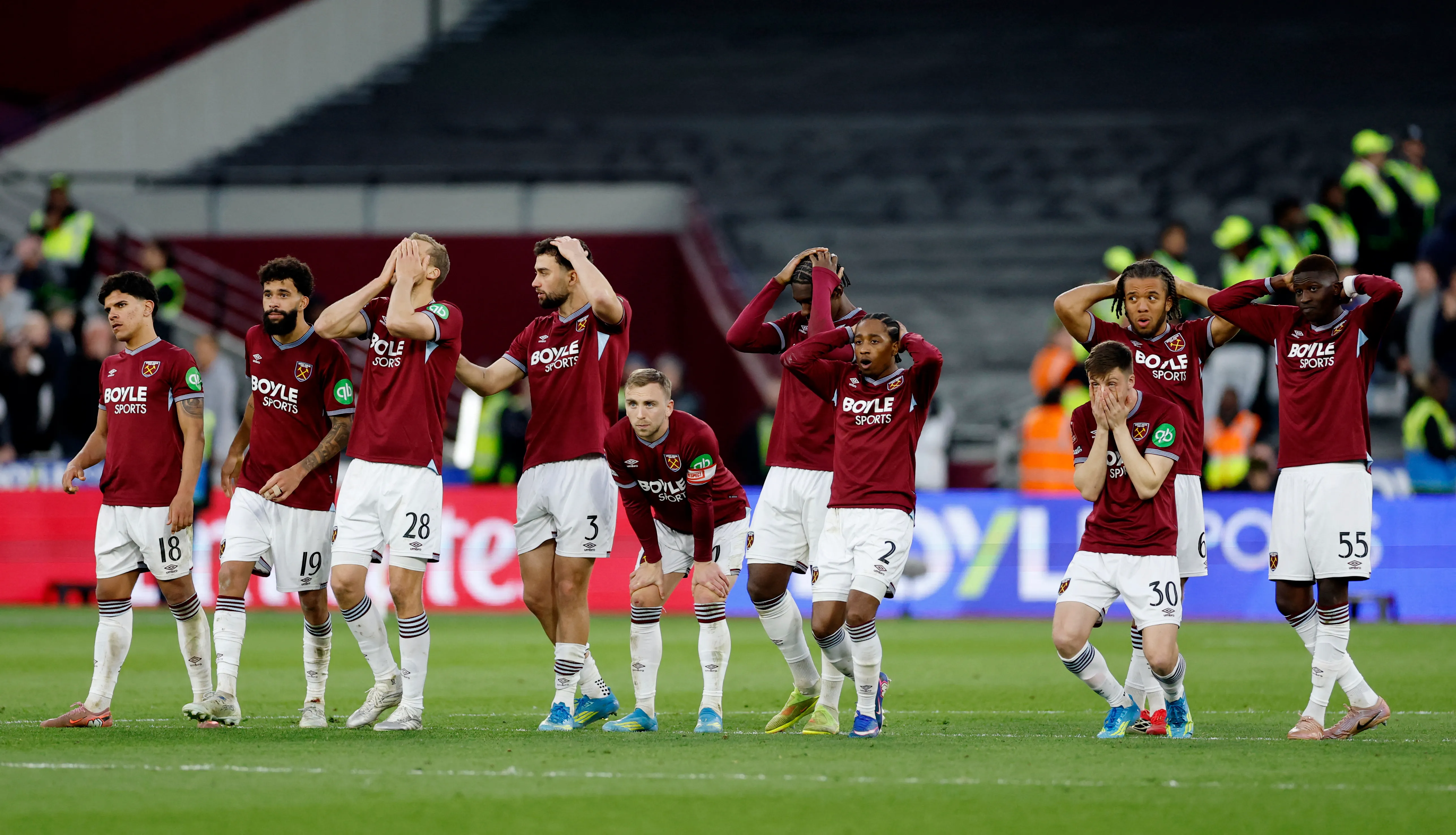 Leeds Edge West Ham in Thriller to Reach First FA Cup Semi-Final